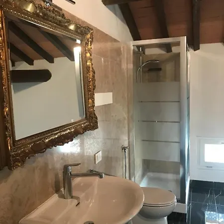 Suite Villa Mirandola Mirandola